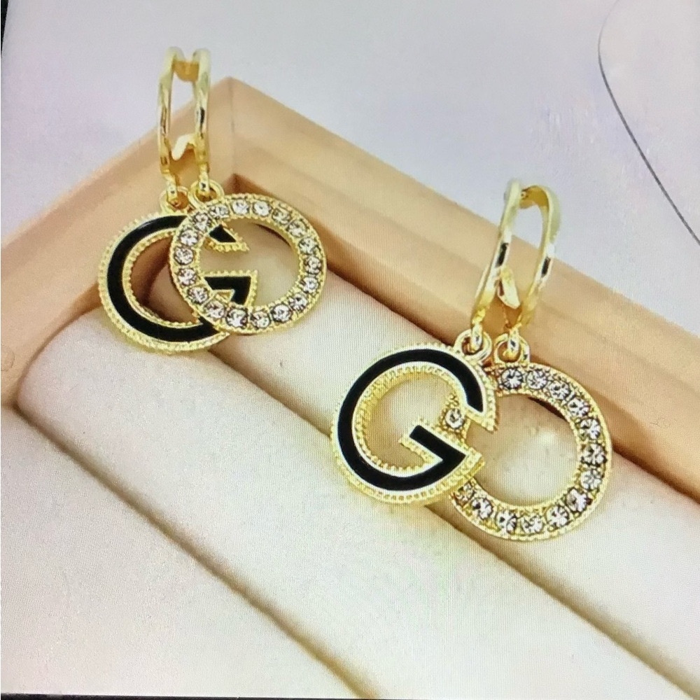 ✅Firm Reduced Price✅Letter “G” Drop Earrings